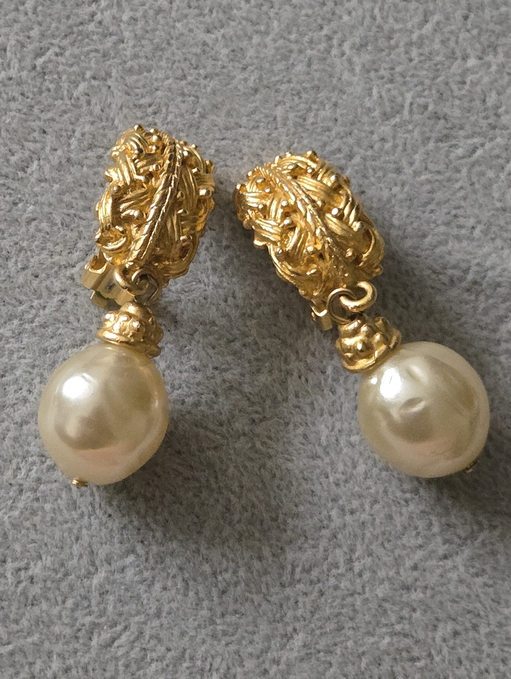 Norma Jean Gold Plated 1960's Vintage Faux Pearls Dangle Drop Clipon Earrings